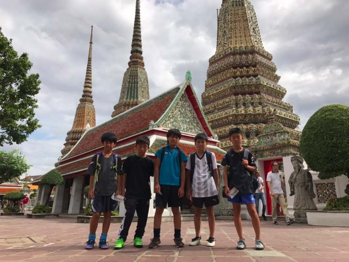 小学生のサッカー留学