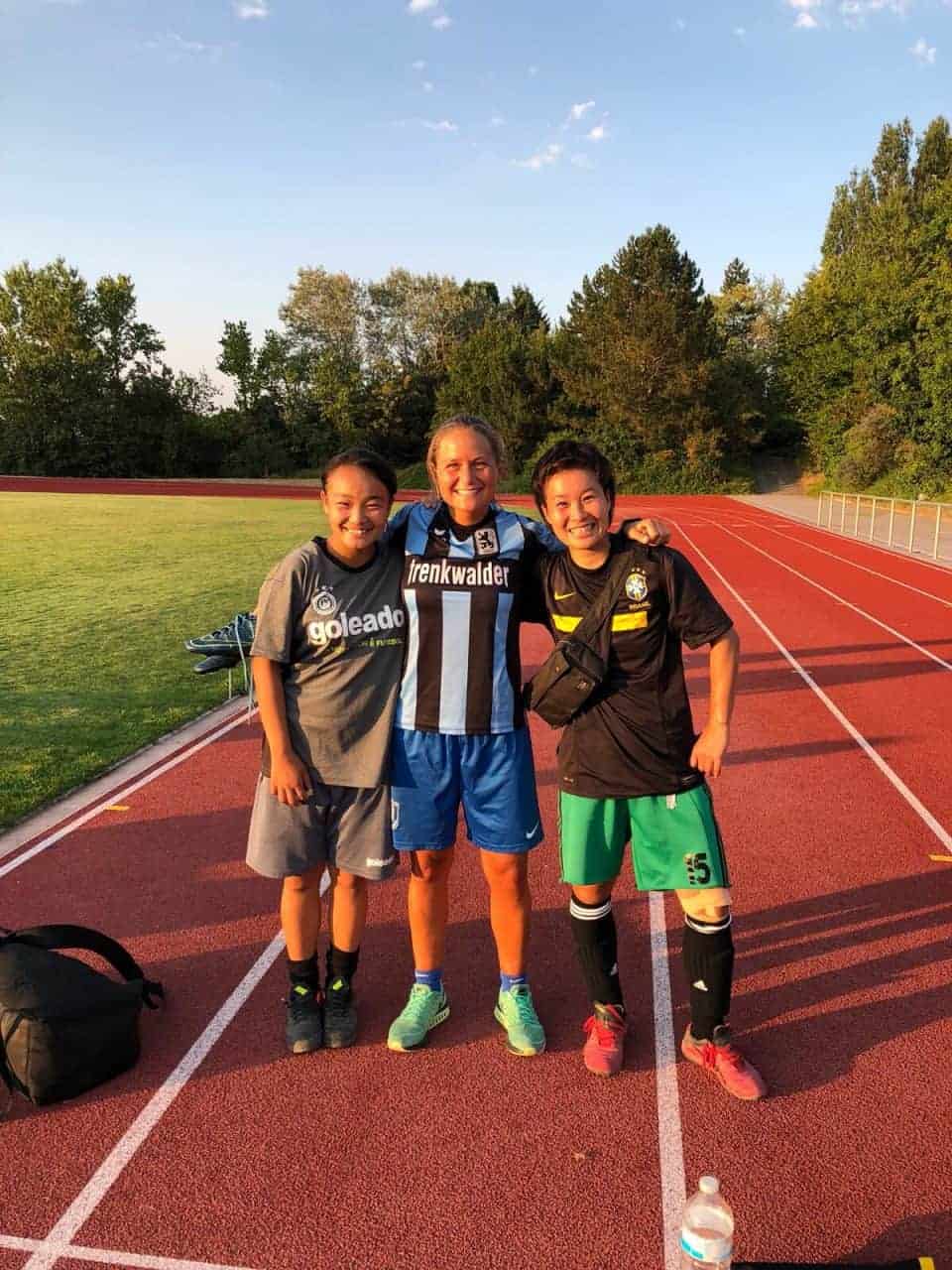 ドイツ なでしこ 女子選手短期留学プログラム 海外サッカー留学ならユーロプラスへ