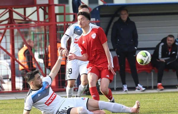 海外サッカー留学ならユーロプラスへ