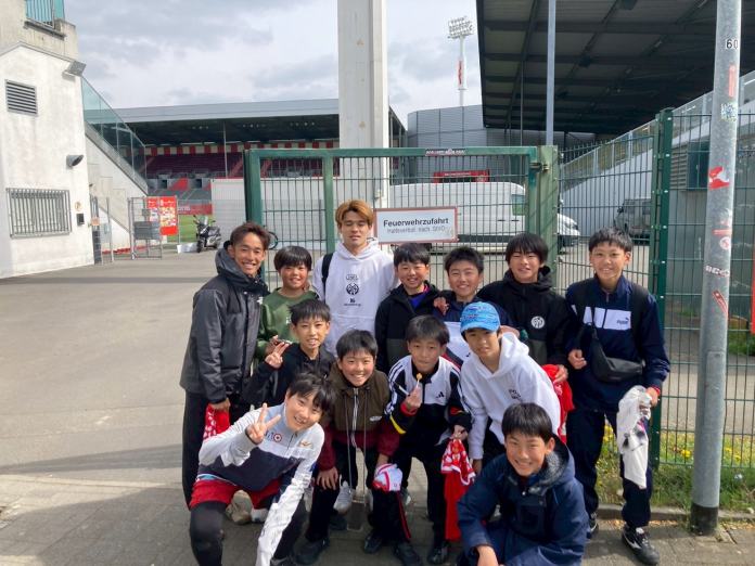 LINE_ALBUM_マインツ8日目_260404_28